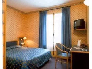 Готель Gallia 3*