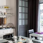 Gallia Hotel 3*