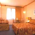 Gallia Hotel 3*