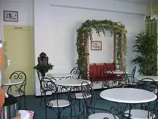 加利亚酒店 酒店